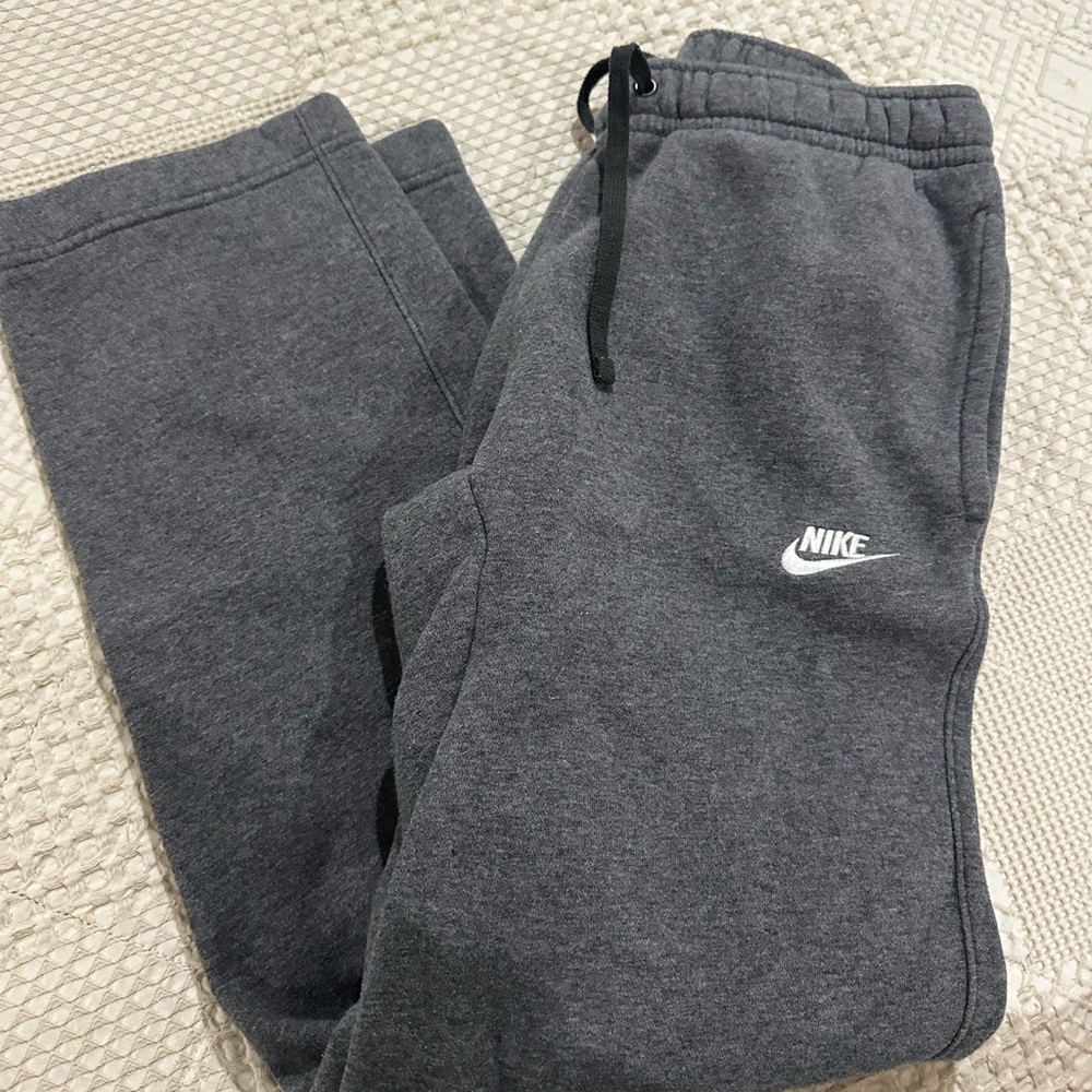 Men’s Nike Gray Sweatpants